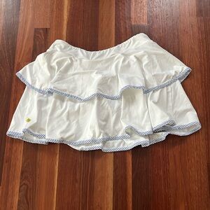 L’OUEF POCHE white tennis skirt with seersucker detail size large